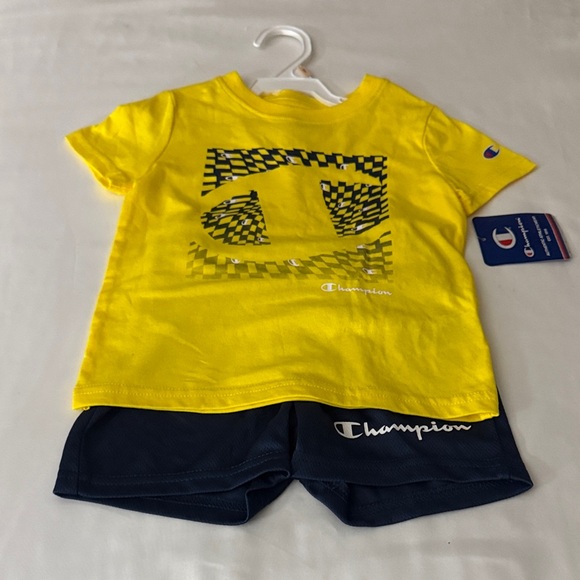 Champion Other - Champion Graphic Yellow Tee and Navy Shorts